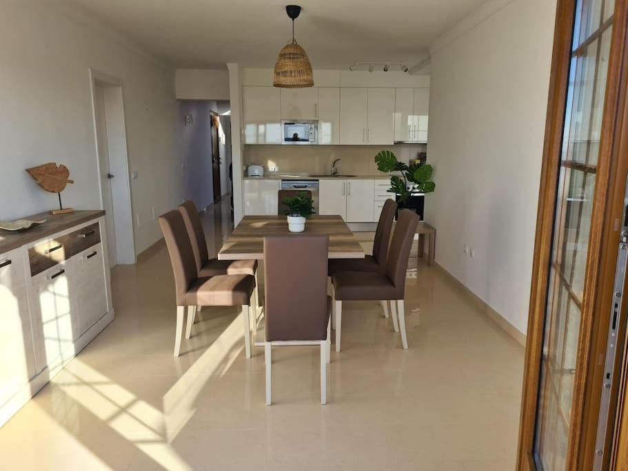Luxury 4-Bedroom Villa With Heated Pool + Sea View Playa Blanca (Lanzarote) Exterior foto